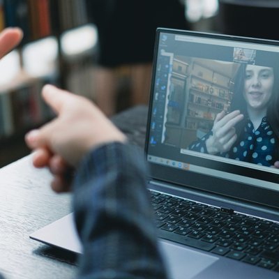 online lesson with laptop
